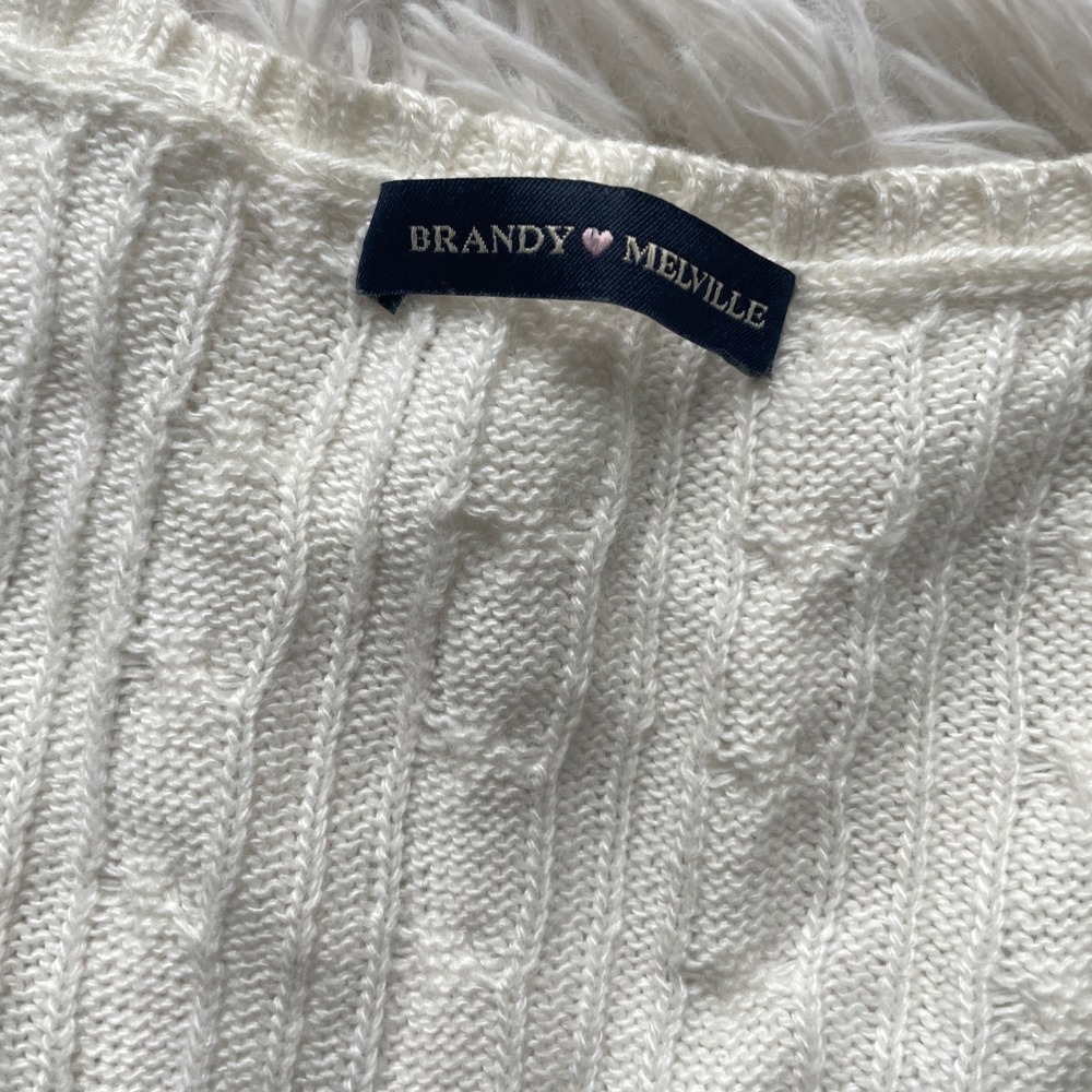 Brandy Melville White Cable Knit V-Neck Angora Blend Sweater - Picture 2 of 6